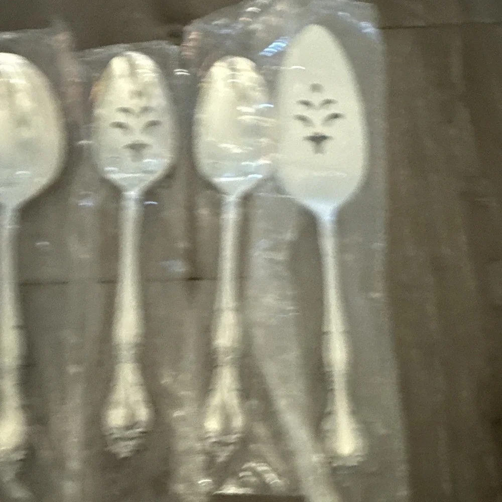 Oneida Community AFFECTION Silverplate 8 Piece Serving Set NEW
